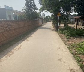 Bán đất mặt tiền. Lâm hà