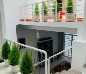 BÁN NHÀ PHỐqư