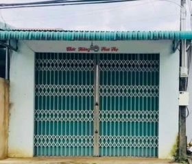 Bán nhà mặt tiền đường 1